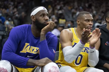Los Lakers no parecen preocupados a pesar del dato que complica su llegada a playoff