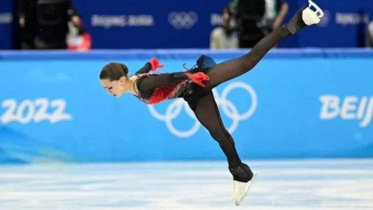 Patinadora rusa se convierte en la primera mujer en lograr un quad en los Juegos Olímpicos de Invierno