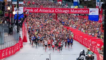 Regresa la maratón de Chicago con asistencia récord
