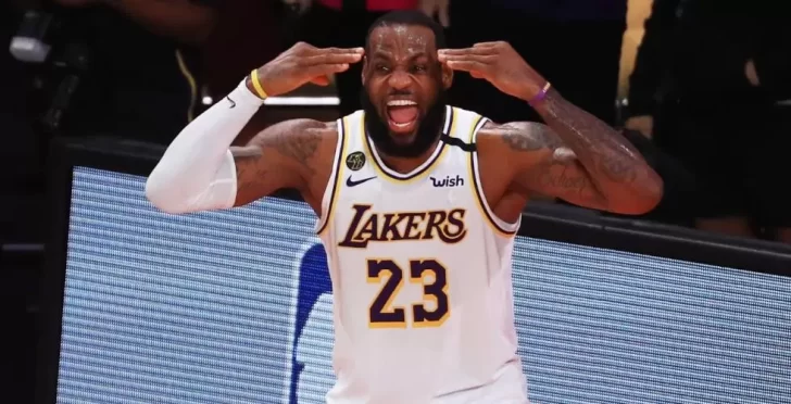 LeBron James lanza una gran actualización que podría cambiar el juego de los Lakers