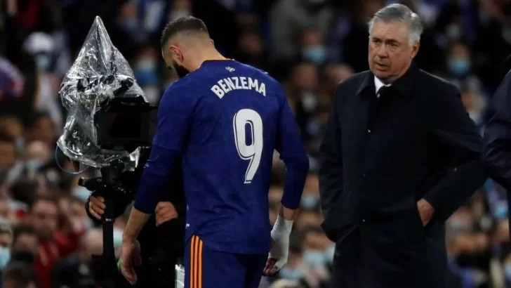 Benzema encendió las alarmas del Real Madrid y salió lesionado