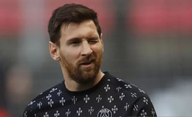 Tranquilidad en el PSG: Lionel Messi ya está en París
