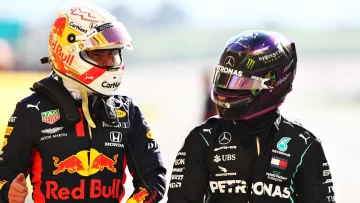 Otro choque entre Hamilton y Verstappen en Rusia