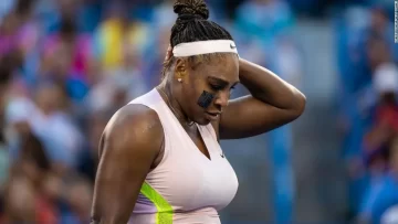 Serena Williams no la pasa nada bien previo a su retiro