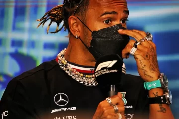 ¡Ay Mercedes! Lewis Hamilton no aprende la lección y la FIA actúa