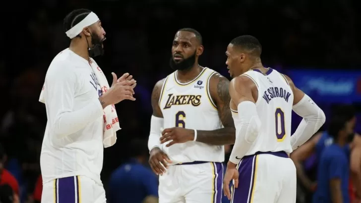 Este sería el posible quinteto abridor de los Lakers para la 2022-2023