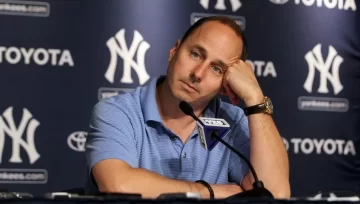 Brian Cashman y los Yankees: ¿Momento de cortar cabezas?