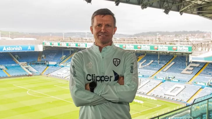 El Leeds de Junior Firpo ya encontró nuevo entrenador en reemplazo de Bielsa