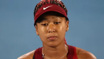 La crisis de Naomi Osaka la lleva lejos del tenis