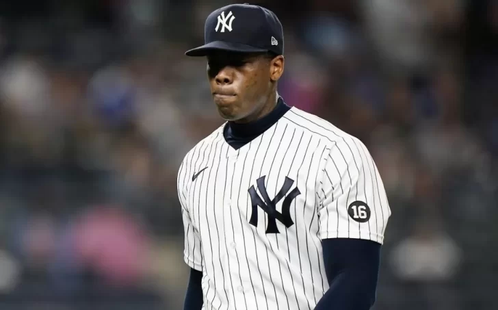 Aroldis Chapman y el gran dilema: ¿Bajarse el sueldo o irse de los Yankees?