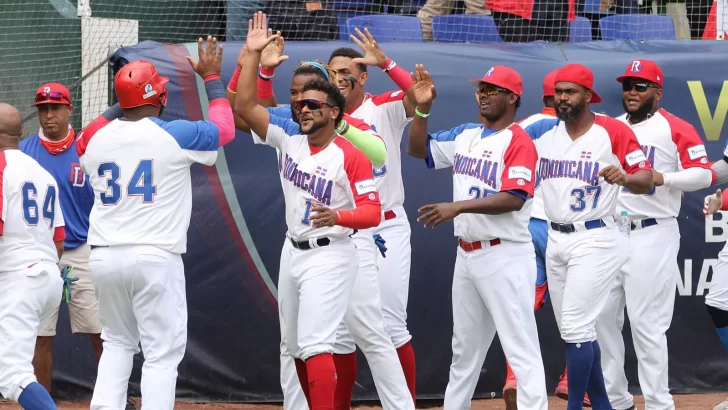 Dominicana va por bronce en béisbol