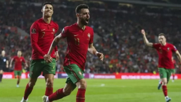Ronaldo y Lewandowski a Qatar: Portugal y Polonia clasificados al Mundial