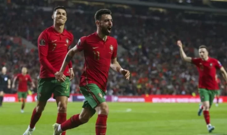 Ronaldo y Lewandowski a Qatar: Portugal y Polonia clasificados al Mundial