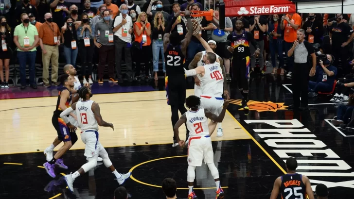 La jugada inolvidable: el alley-oop del triunfo de Phoenix Suns