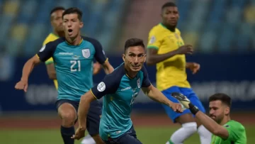 Ecuador robó un empate a Brasil y clasificó en la Copa América