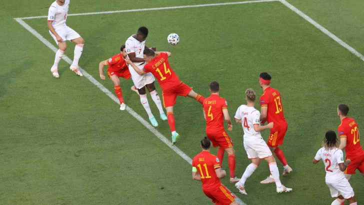 Gales y Suiza empataron 1-1 en Azerbaiyán