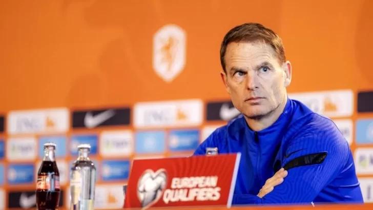 Frank de Boer dejó de ser entrenador de Países Bajos
