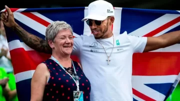 Lewis Hamilton modificará su apellido para rendir tributo a un familiar