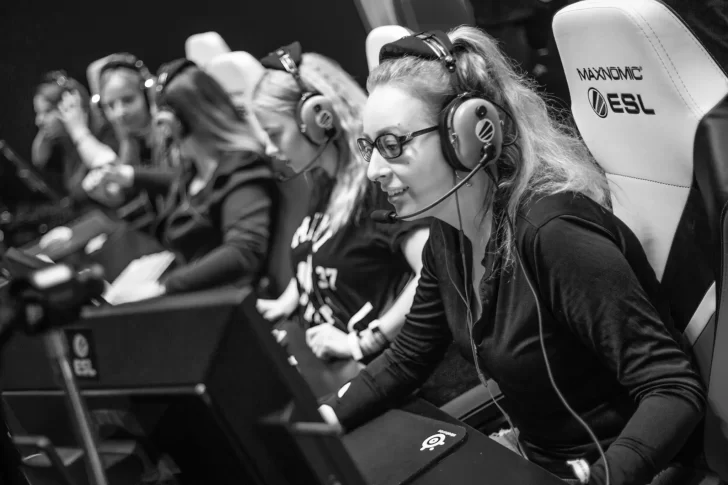 Counter Strike GO y su circuito femenino en 2022