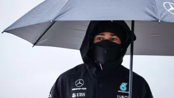 Mercedes: entre el pedido de perdón a Hamilton y la ignorada a Russell