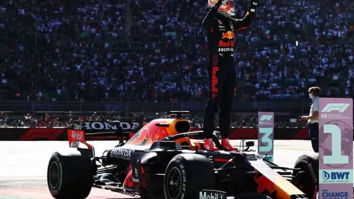 Una pinche carrera para Verstappen y Red Bull en México