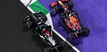 Esto es lo que pasará si hay choque entre Verstappen y Hamilton