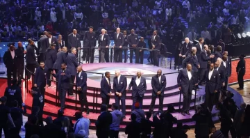 El emotivo homenaje de la NBA a sus 75 mejores jugadores de la historia
