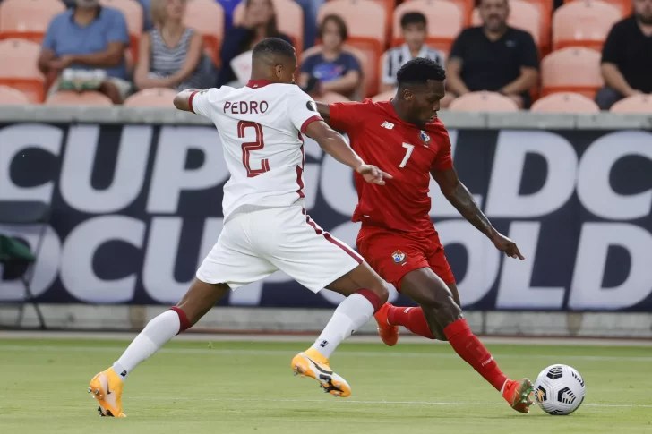 Catar arruina el debut de Panamá en Copa Oro: ¡cinco goles en 14 minutos!