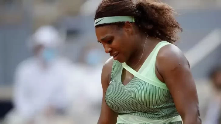 Serena Williams cayó en octavos con Rybakina