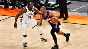 Suns toma ventaja de 2-0 ante Bucks en las finales NBA