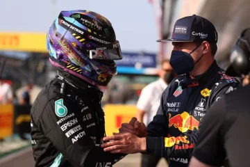 Hamilton y Mercedes admiten la superioridad de Red Bull