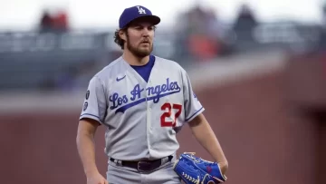Dodgers de Los Ángeles planean eliminar a Trevor Bauer