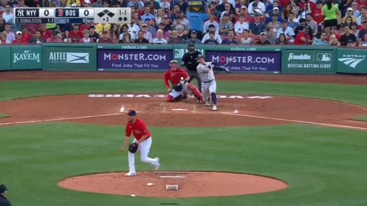 Josh Donaldson guio con Grand Slam el triunfo de Yankees sobre Boston