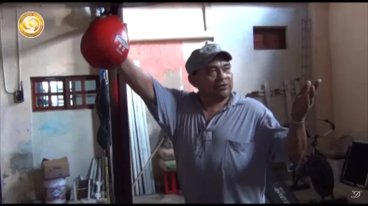 Triste historia: de campeón mundial de boxeo a trabajar de taxista