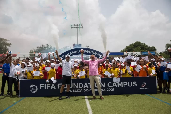 FIFA y Dominicana celebran el éxito del Programa Campus