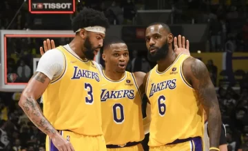 Lo bueno dentro de lo malo para los Lakers de los Ángeles