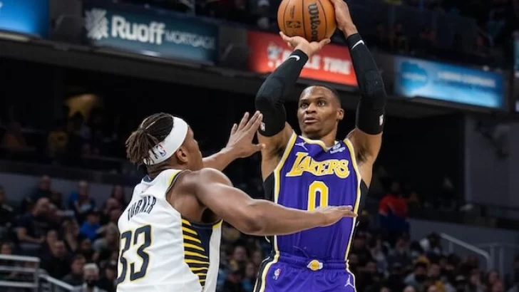 Los Lakers podrían cambiar a Russell Westbrook antes del inicio de temporada