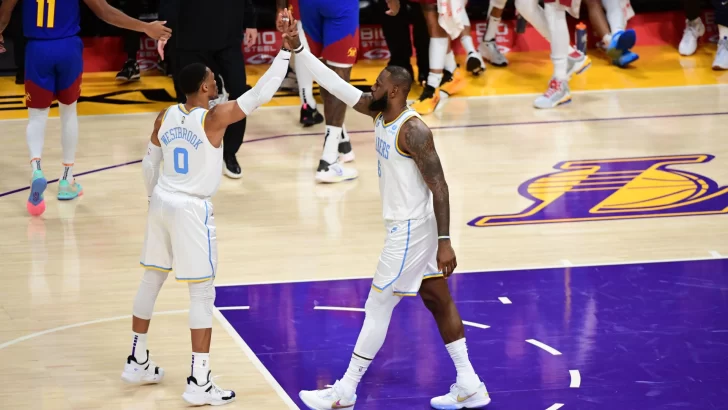 ¡Al fin! Lakers suman su primer triunfo y ponen fin a su peor racha