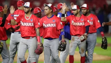 ¡Están vivos! Panamá y Argentina se mantienen en carrera para WBC