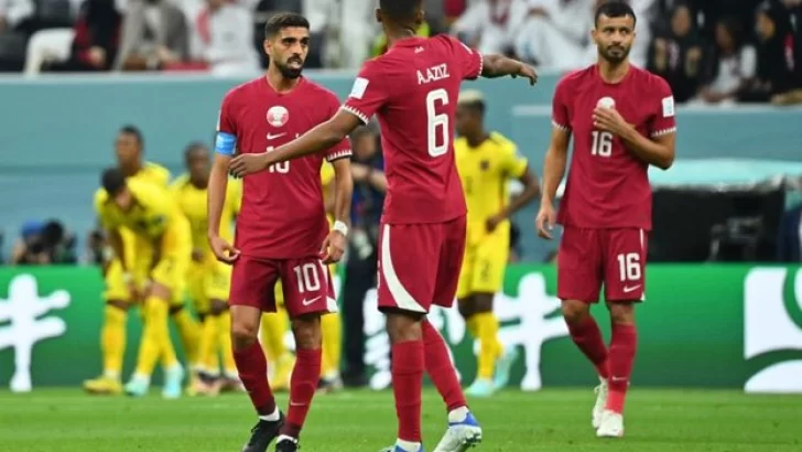 Qatar y el deseo de no ser el peor equipo local de la historia
