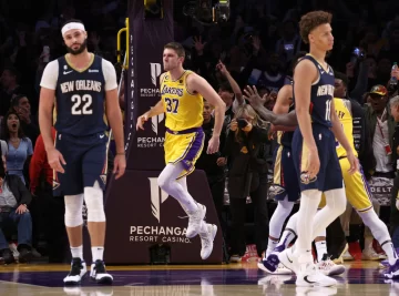 Lakers: Mira el tiro loco de Matt Ryan para forzar a Overtime