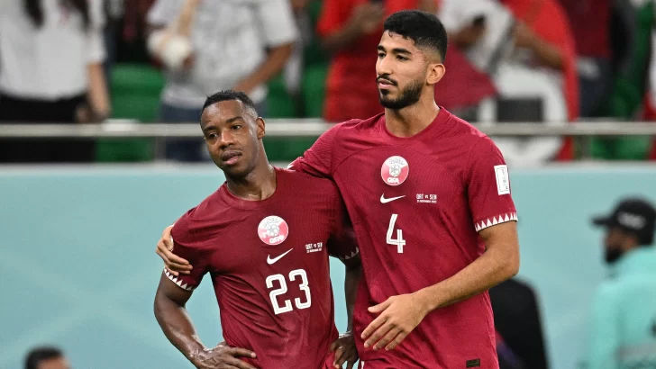 ¡Anfitrión sin fiesta! Qatar es la primera selección eliminada del Mundial