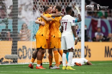 Países Bajos derrotó a Qatar y se metió en octavos