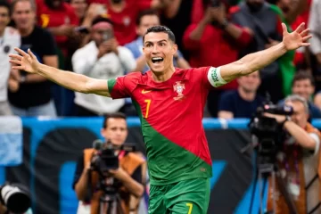 Cristiano Ronaldo rompe el mercado y se va a Medio Oriente
