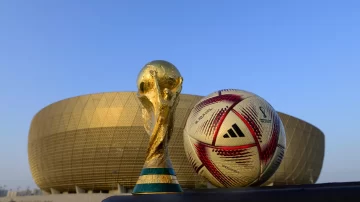 Qatar 2022 presenta el nuevo balón para los últimos cuatro juegos