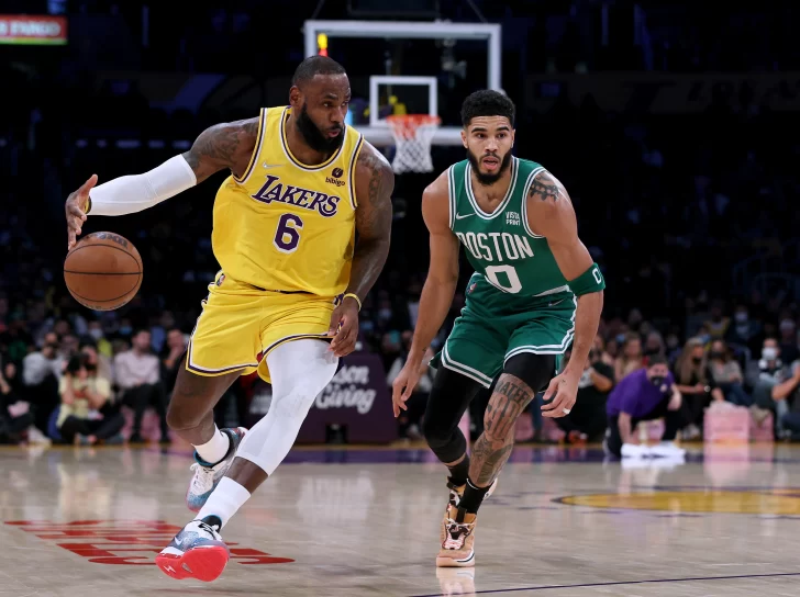 Los Angeles Lakers vs. Boston Celtics: predicciones, favoritos y cuánto pagan en las casas de apuestas