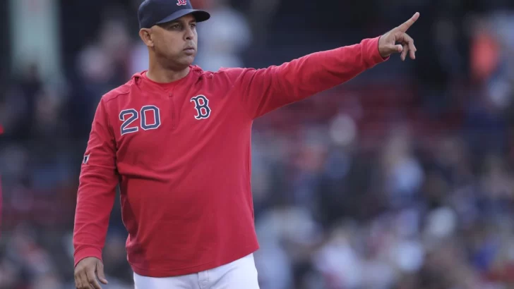 Alex Cora y los Red Sox presentan su cuerpo técnico para 2023