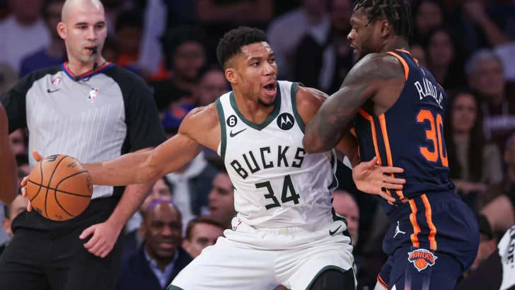 Milwaukee Bucks vs. New York Knicks: predicciones, favoritos y cuánto pagan en las casas de apuestas