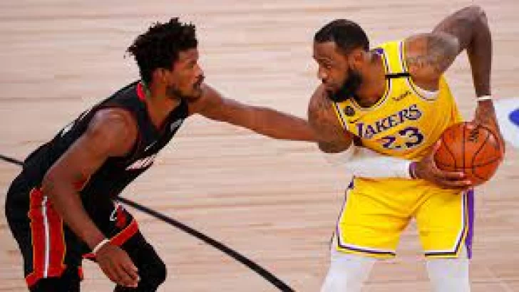 Miami Heat vs. Los Angeles Lakers: predicciones, favoritos y cuánto pagan en las casas de apuestas