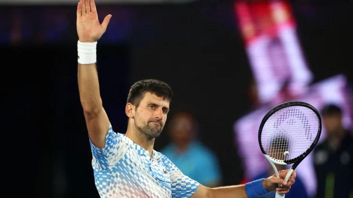 Djokovic barre a Rublev y llega a una semifinal récord